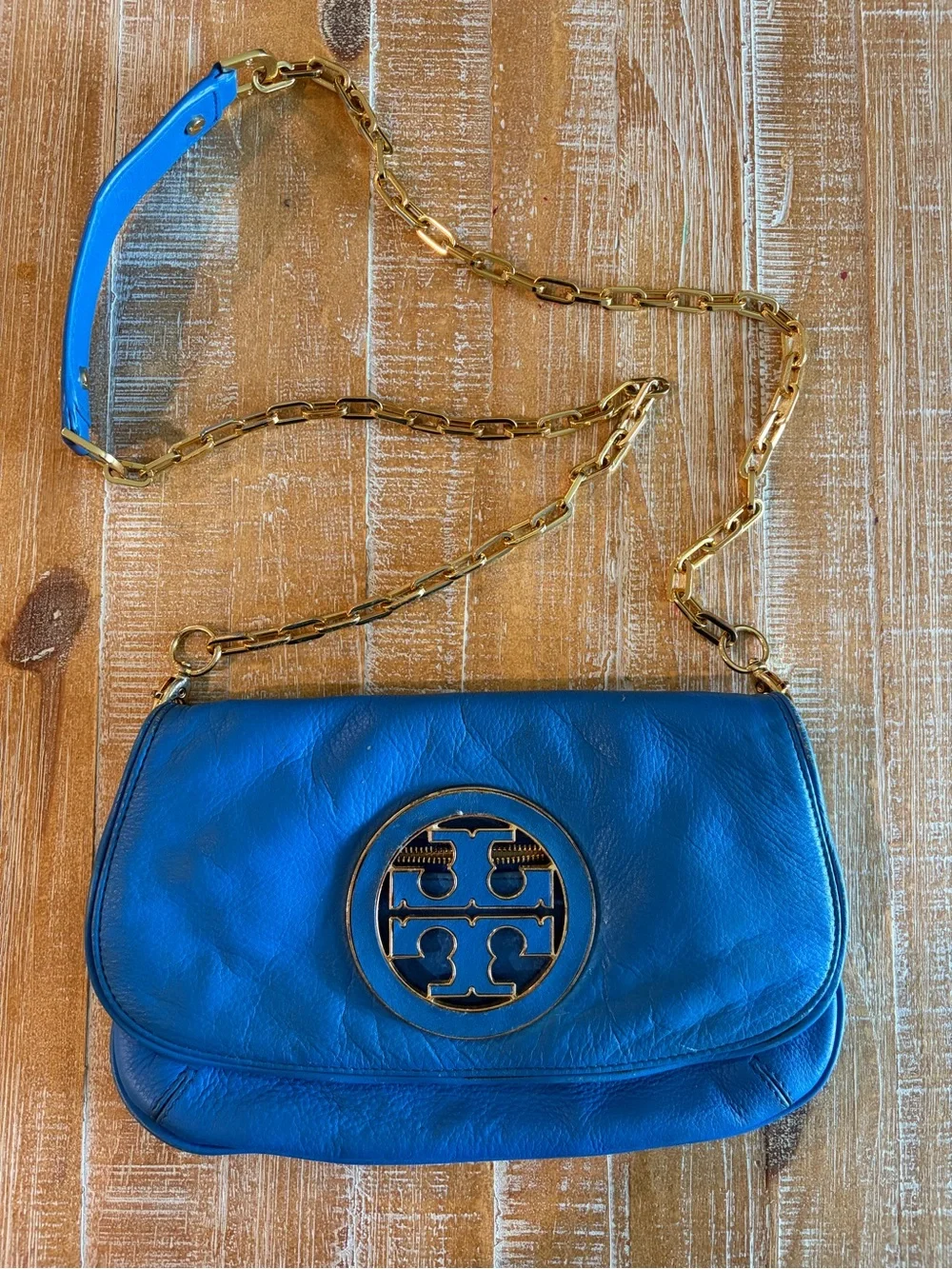 Tory Burch Amanda Foldover Messenger Bag Blue Leather Gold Chain Crossbody